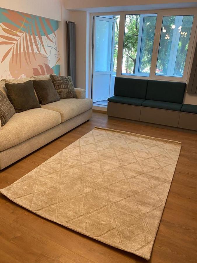 Mery Luxury Apartment Galaţi Buitenkant foto