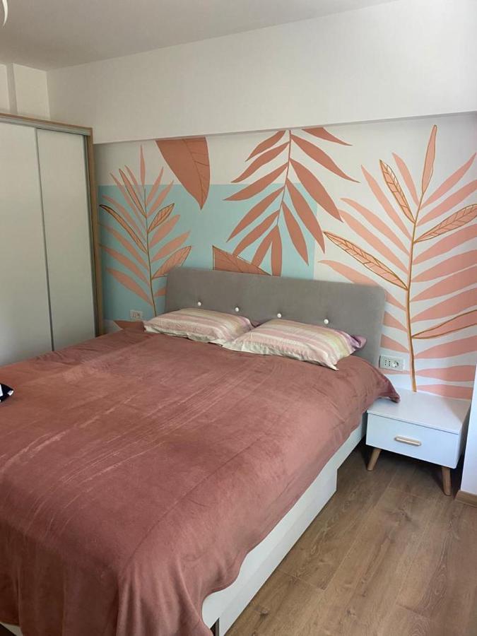 Mery Luxury Apartment Galaţi Buitenkant foto