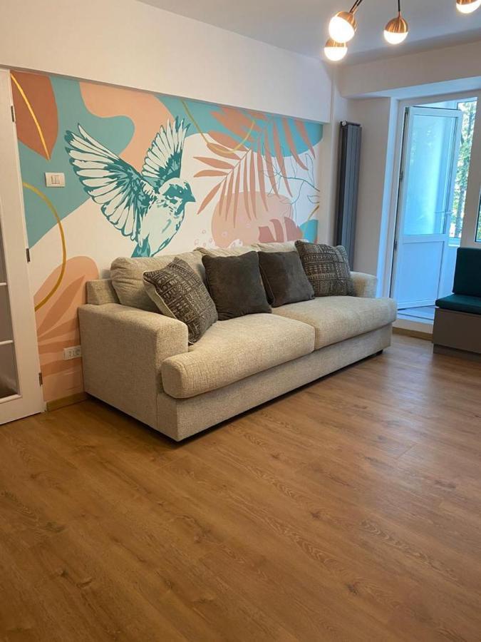 Mery Luxury Apartment Galaţi Buitenkant foto